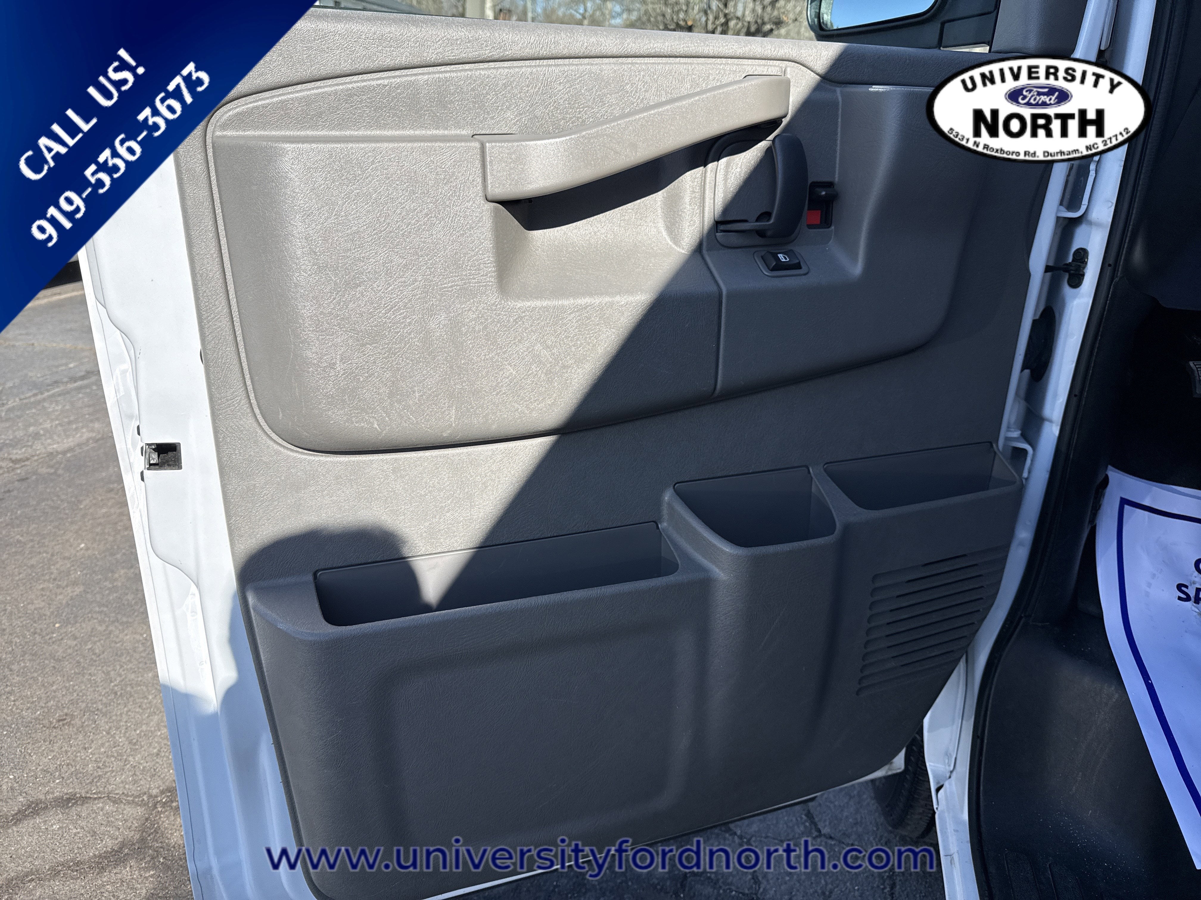 2023 Chevrolet Express Passenger LS