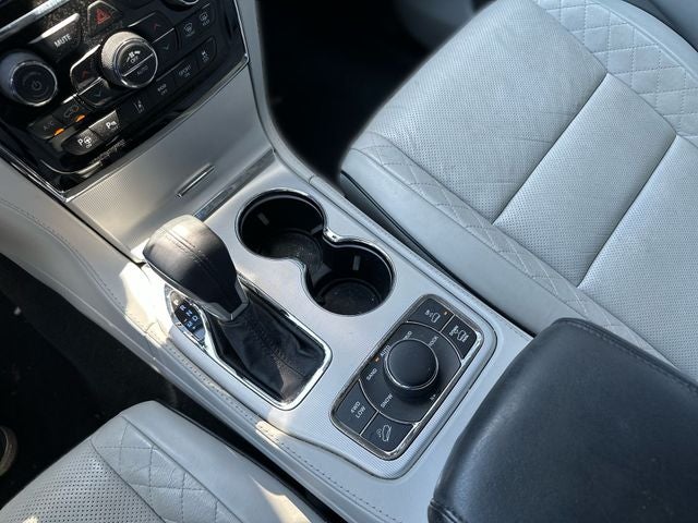 2020 Jeep Grand Cherokee Summit