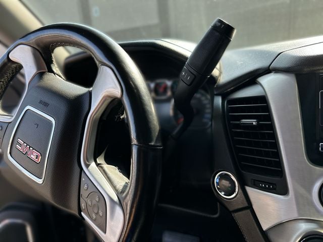 2020 GMC Yukon SLT