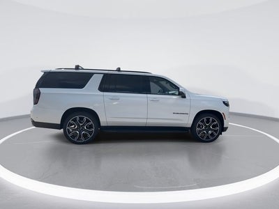 2025 Chevrolet Suburban RST