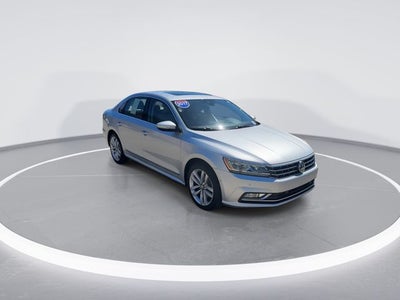 2017 Volkswagen Passat SEL Premium