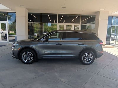 2025 Lincoln Corsair Premiere