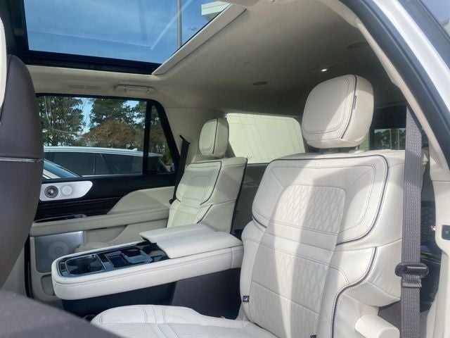 2024 Lincoln Navigator Black Label