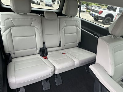 2025 Lincoln Navigator L Reserve