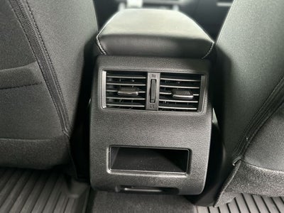 2025 Mitsubishi Outlander ES