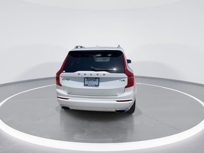 2018 Volvo XC90 T6 Momentum