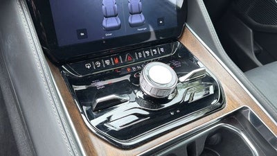 2024 Jeep Grand Wagoneer L Base