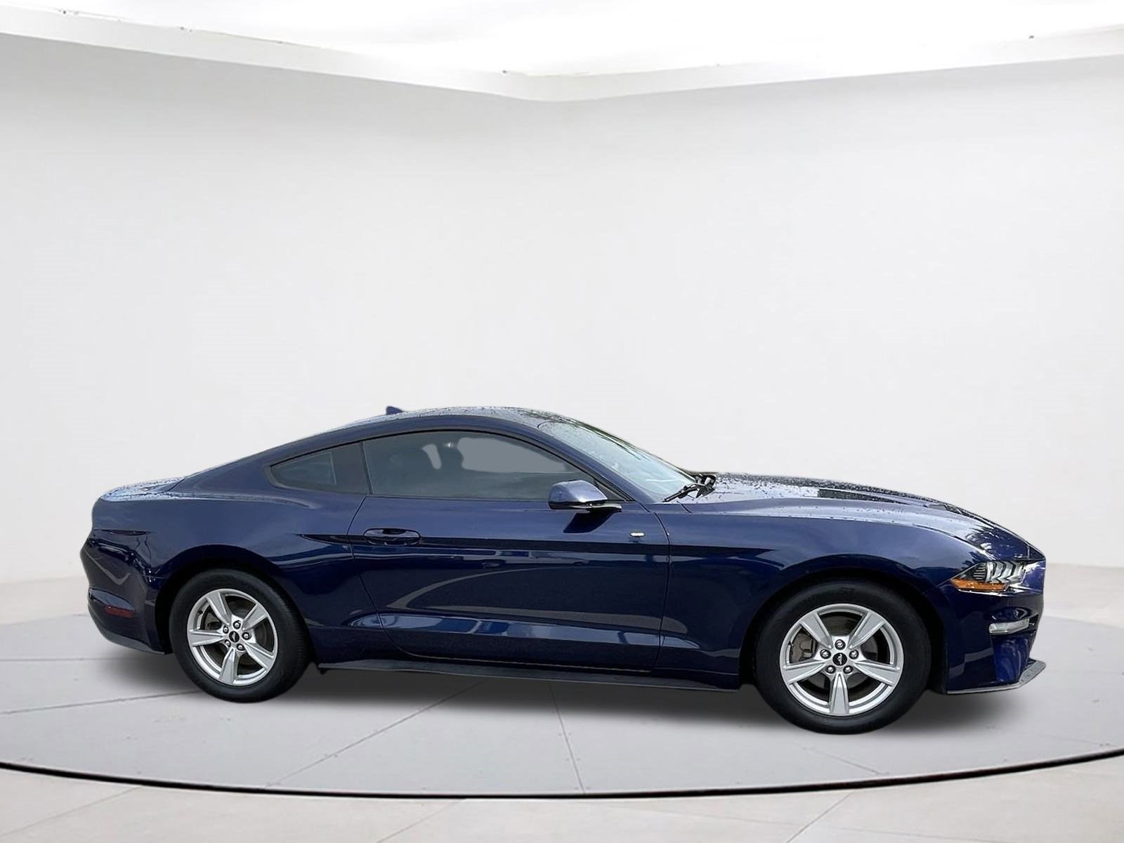 2020 Ford Mustang EcoBoost