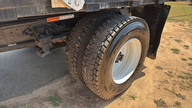 2022 Ford F-650SD Base