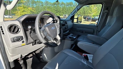 2024 Ford E-350SD Base Cutaway