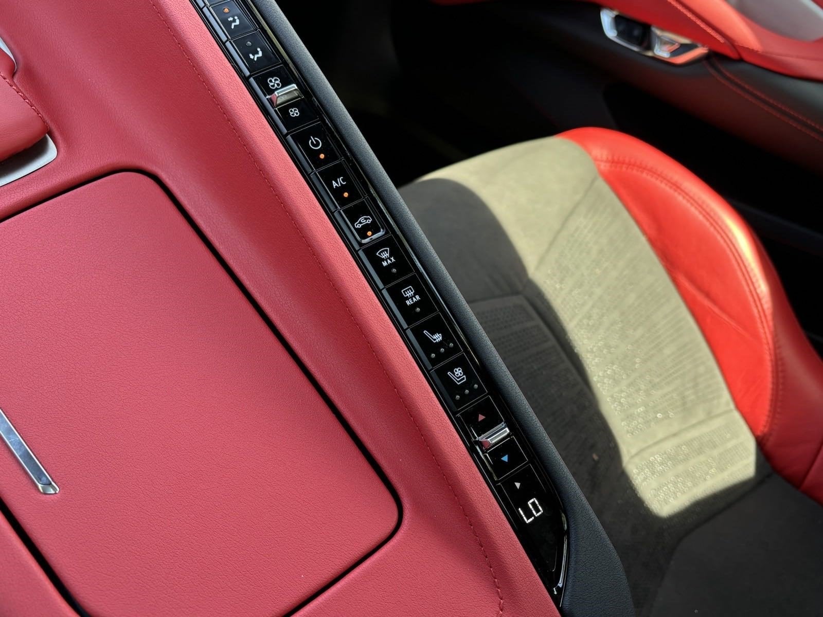 2024 Chevrolet Corvette 2LT