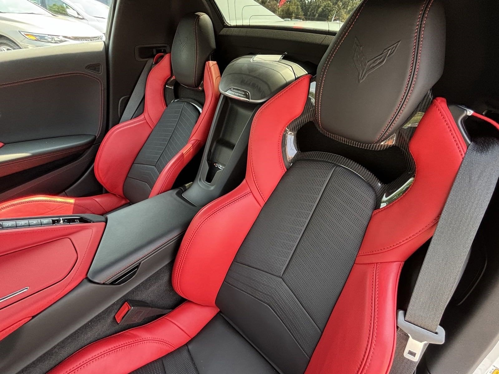 2024 Chevrolet Corvette 2LT