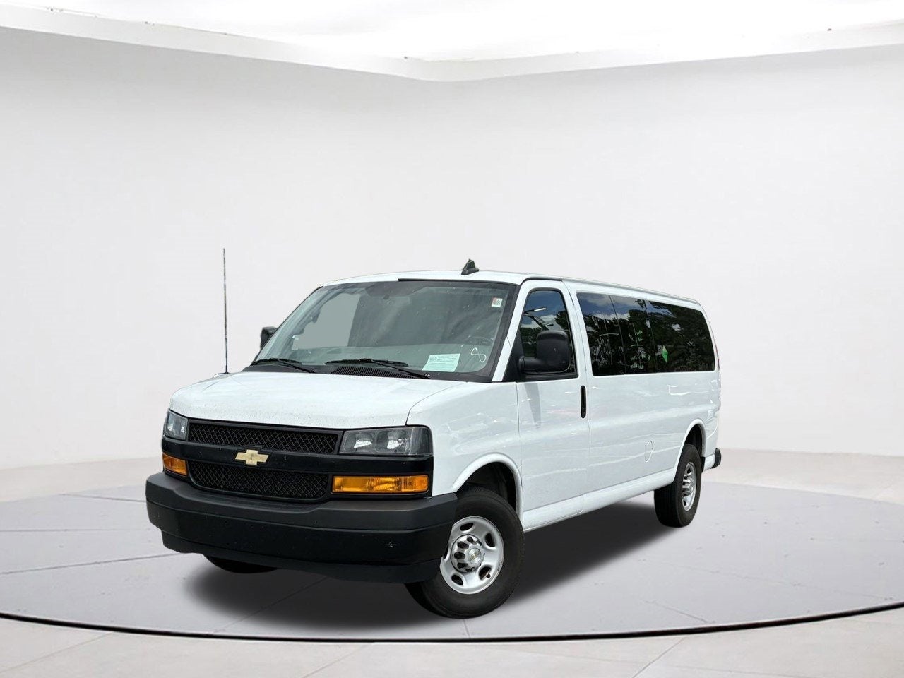 2023 Chevrolet Express Passenger LS