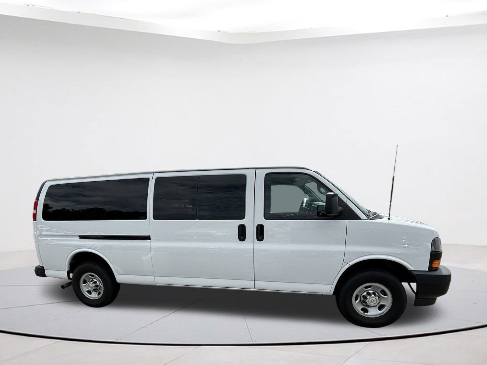 2023 Chevrolet Express Passenger LS