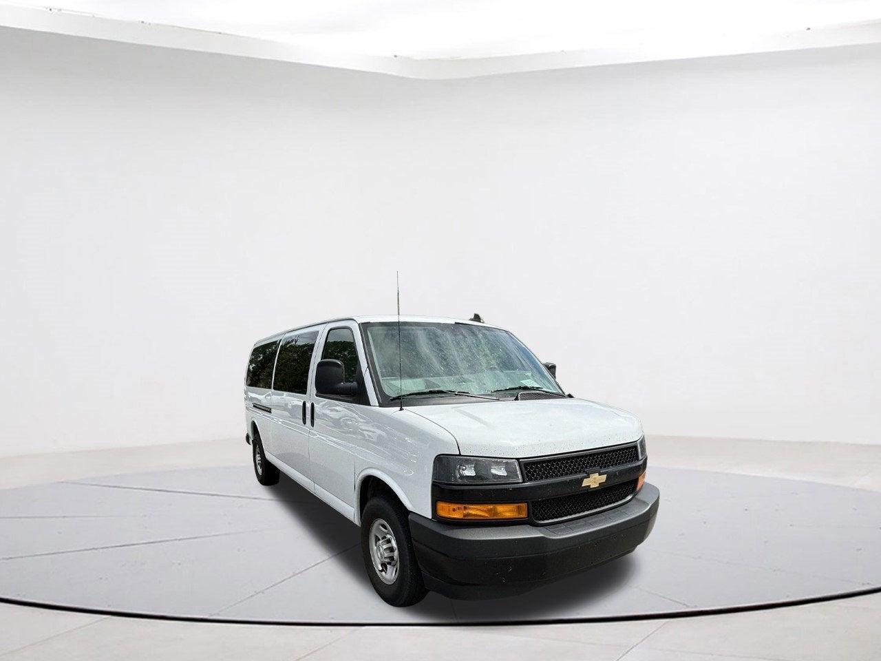 2023 Chevrolet Express Passenger LS