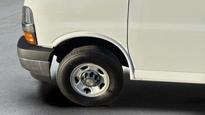 2024 Chevrolet Express 3500 LT Passenger