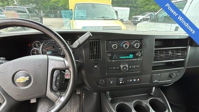 2023 Chevrolet Express 3500 Work Van Cutaway