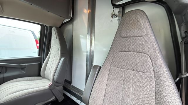 2023 Chevrolet Express 3500 Work Van Cutaway