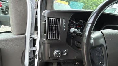 2023 Chevrolet Express 3500 Work Van Cutaway