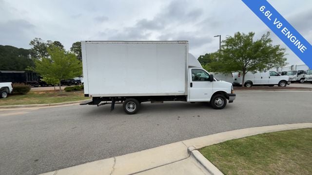 2023 Chevrolet Express 3500 Work Van Cutaway