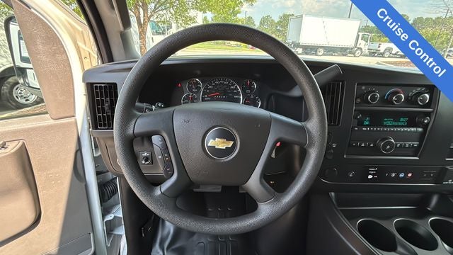 2025 Chevrolet Express 2500 Work Van Cargo
