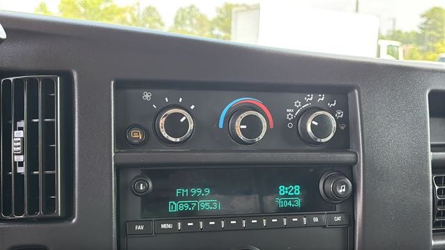 2025 Chevrolet Express 2500 Work Van Cargo