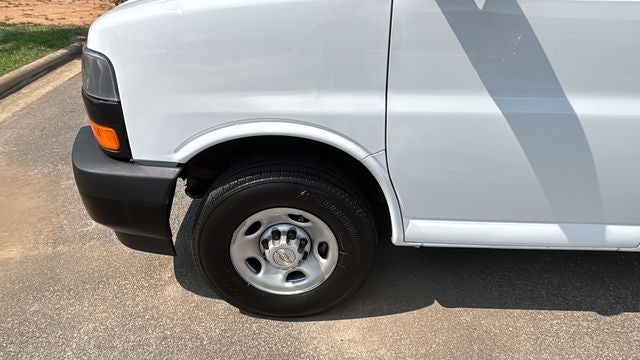2025 Chevrolet Express 2500 Work Van Cargo