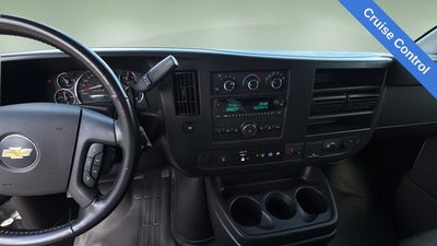 2022 Chevrolet Express 2500 Work Van Cargo