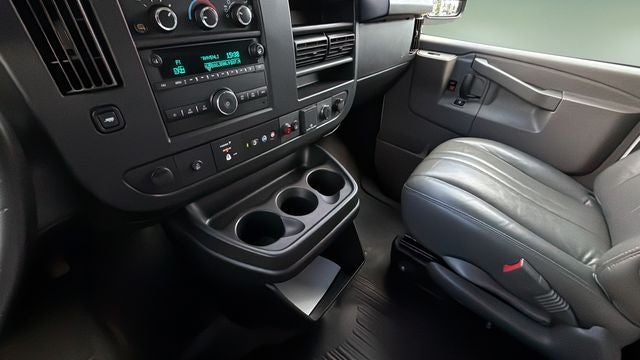 2022 Chevrolet Express 2500 Work Van Cargo