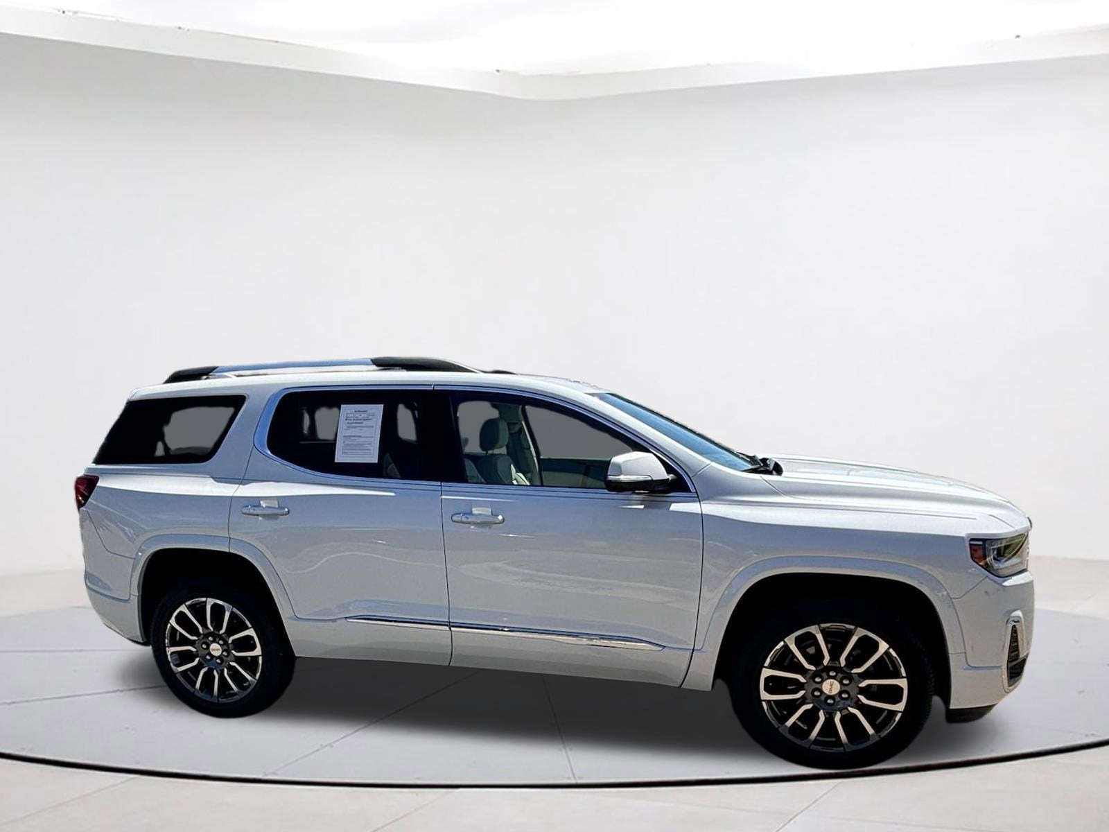 2020 GMC Acadia Denali