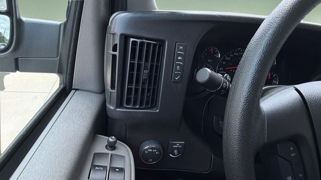 2025 GMC Savana 2500 Work Van