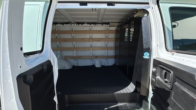 2024 GMC Savana 2500 Work Van
