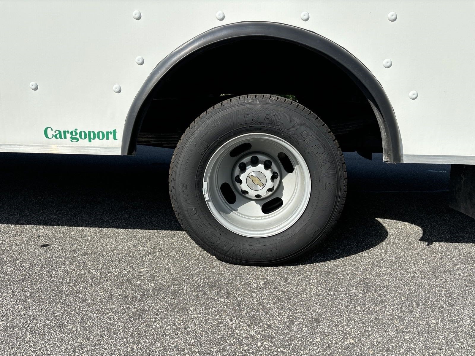 2022 Chevrolet Express Commercial Cutaway Work Van