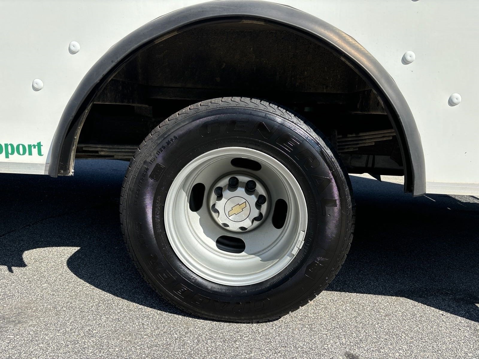 2022 Chevrolet Express Commercial Cutaway Work Van