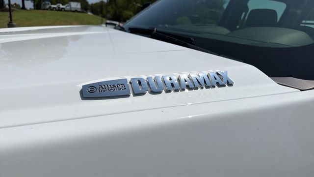 2023 Chevrolet Silverado 5500HD Work Truck