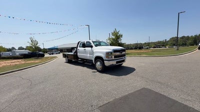 2023 Chevrolet Silverado 5500HD Work Truck
