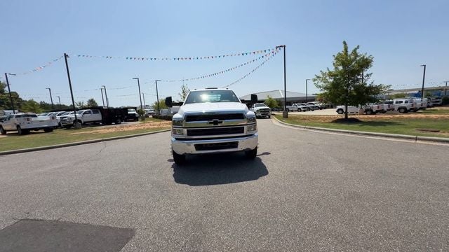 2023 Chevrolet Silverado 5500HD Work Truck