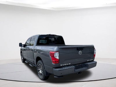 2022 Nissan Titan SV