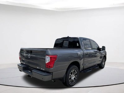 2022 Nissan Titan SV