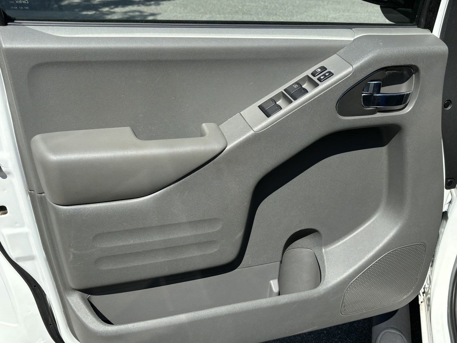 2020 Nissan Frontier SV