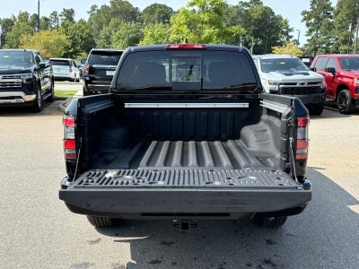 2024 Nissan Frontier SL