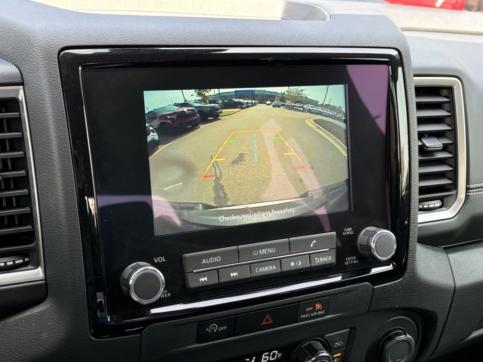 2024 Nissan Frontier SL