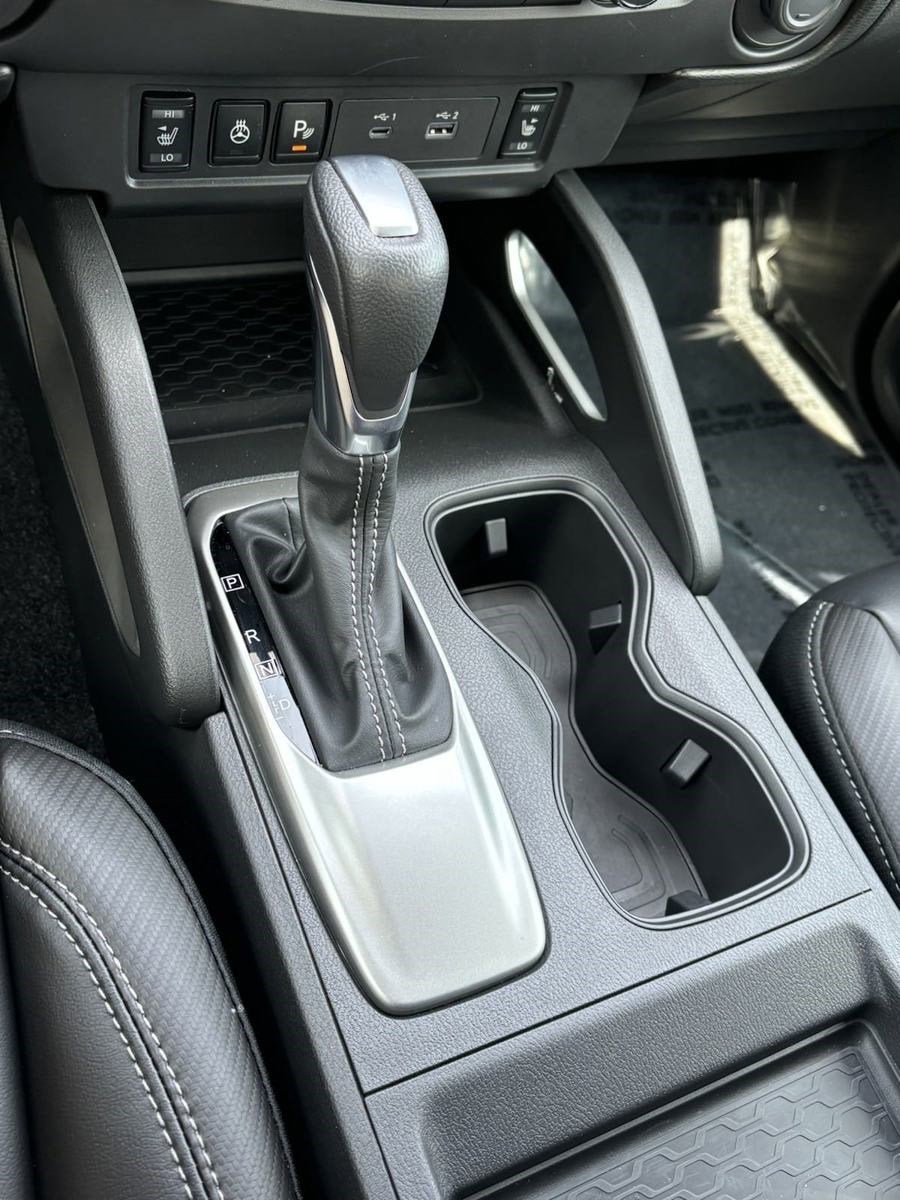 2024 Nissan Frontier SL