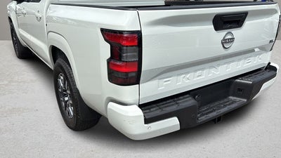 2024 Nissan Frontier SL
