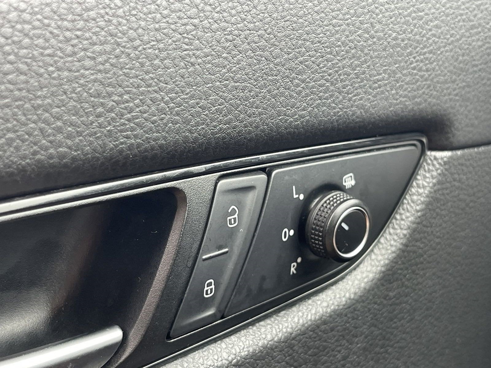 2022 Volkswagen Passat 2.0T SE