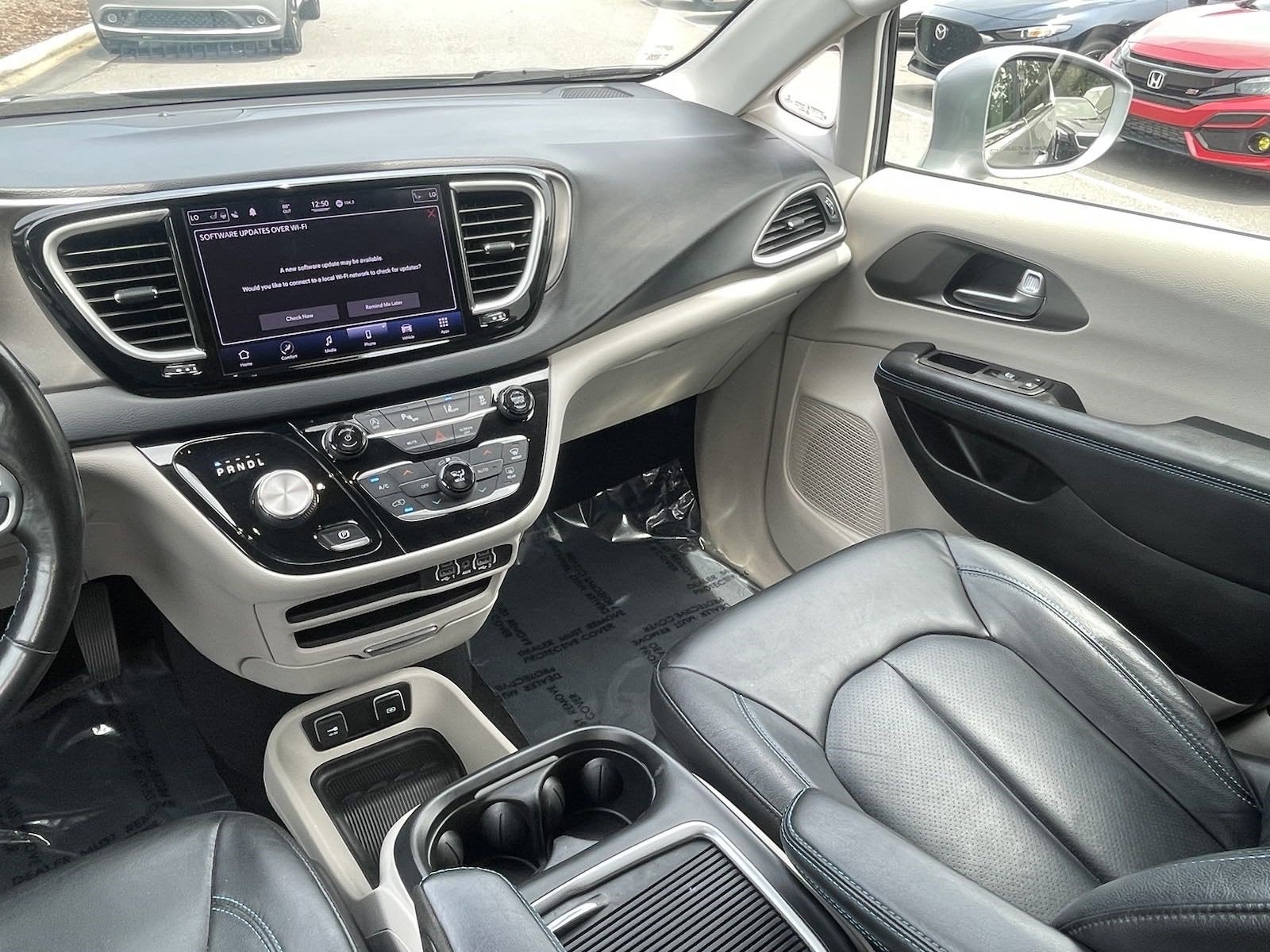 2021 Chrysler Pacifica Touring L