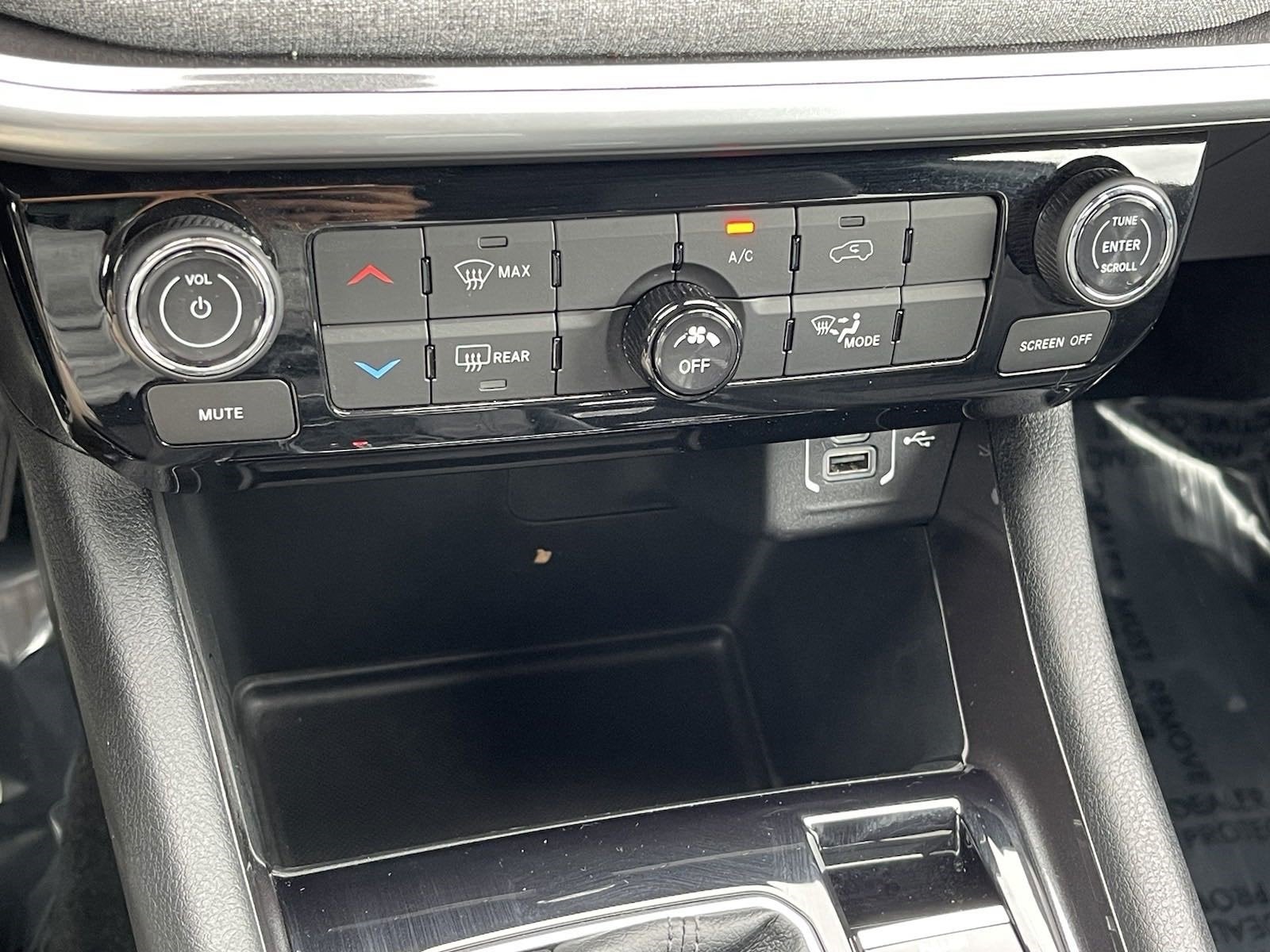 2024 Jeep Compass Base