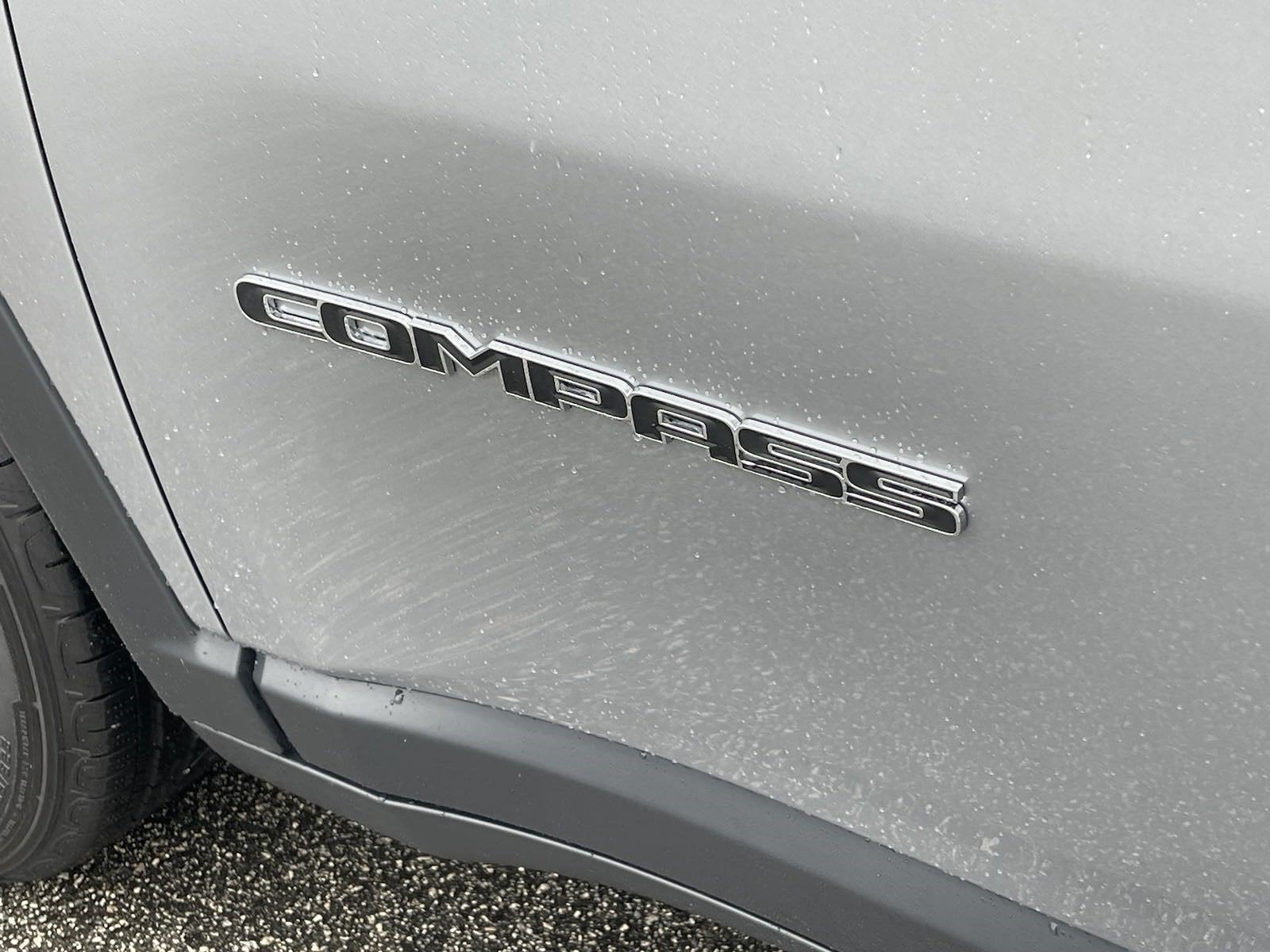 2024 Jeep Compass Base