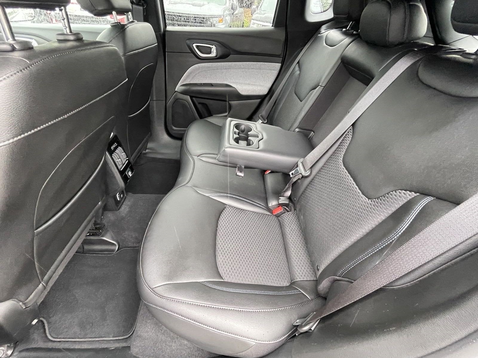 2024 Jeep Compass Base