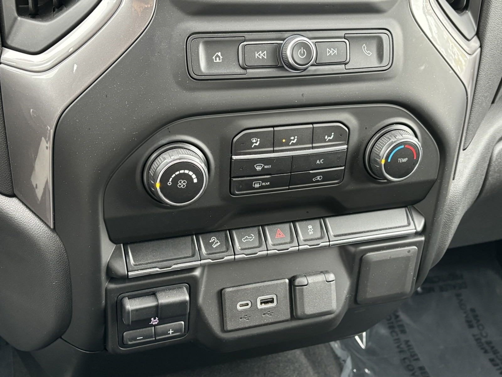 2021 Chevrolet Silverado 1500 Custom Trail Boss